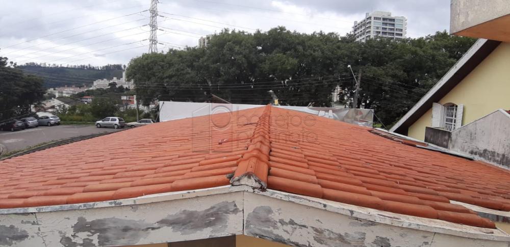 Vende-se excelente imóvel, para uso Comercial ou Residencial
