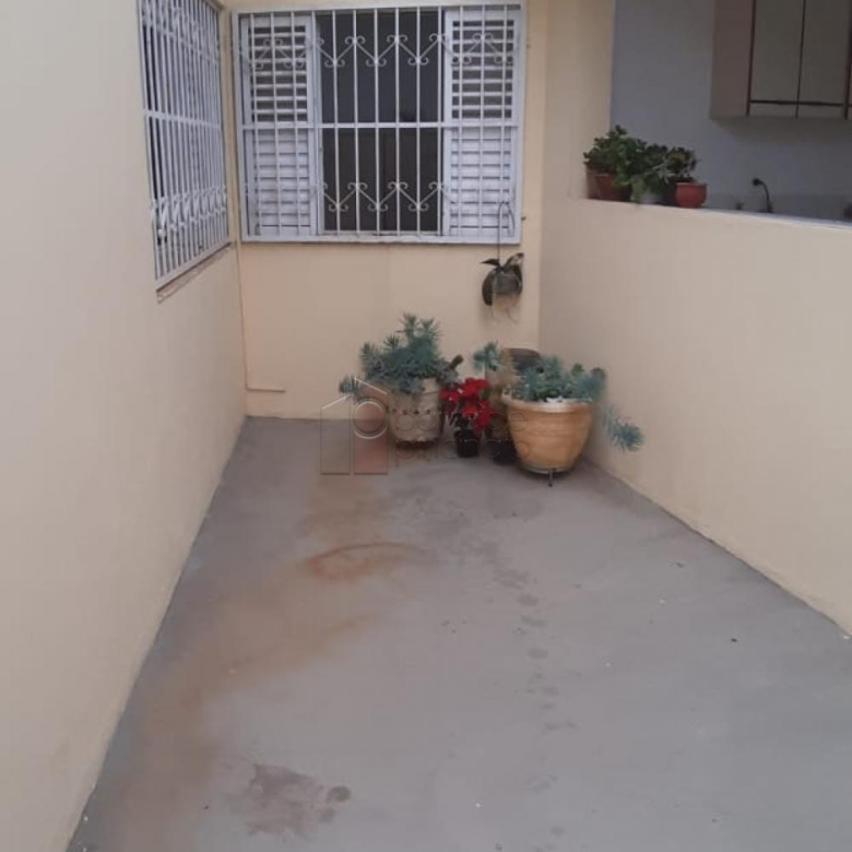 Vende-se excelente imóvel, para uso Comercial ou Residencial