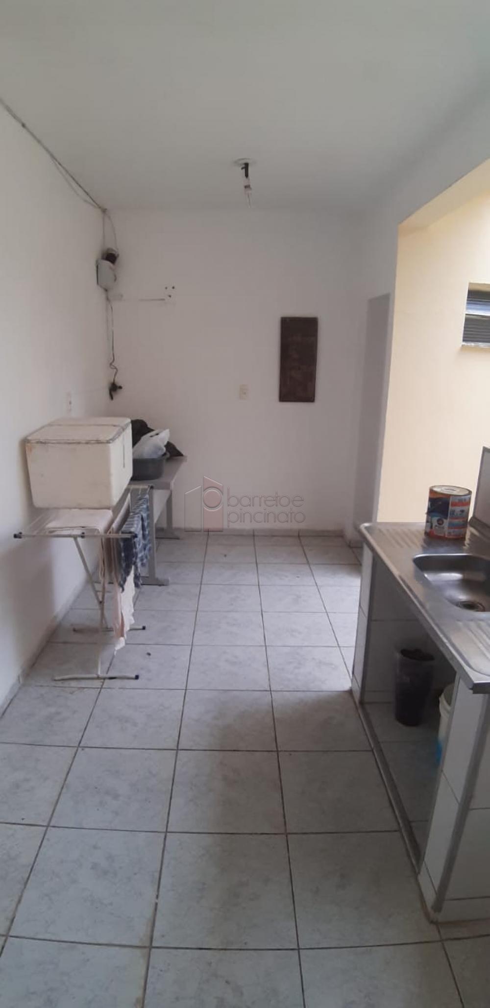 Vende-se excelente imóvel, para uso Comercial ou Residencial