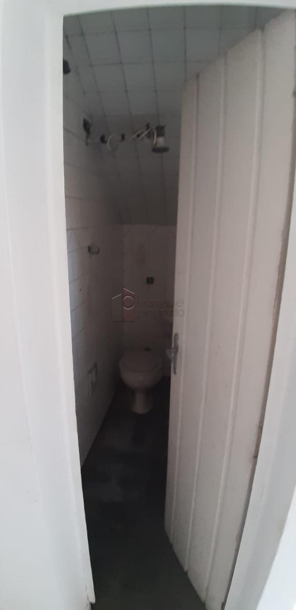 Vende-se excelente imóvel, para uso Comercial ou Residencial