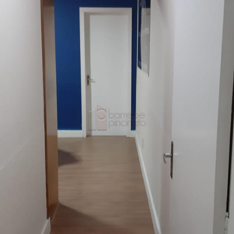 Vende-se excelente imóvel, para uso Comercial ou Residencial