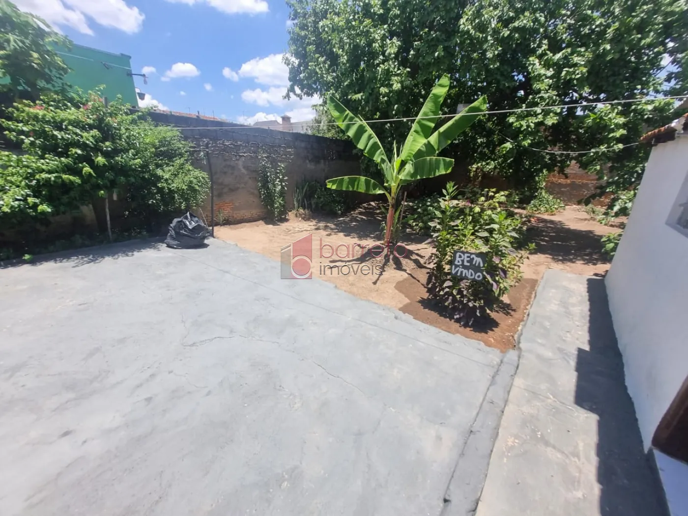 SALÃO COMERCIAL À VENDA COM CASA NOS FUNDOS NA VILA JOANA – JUNDIAÍ/SP