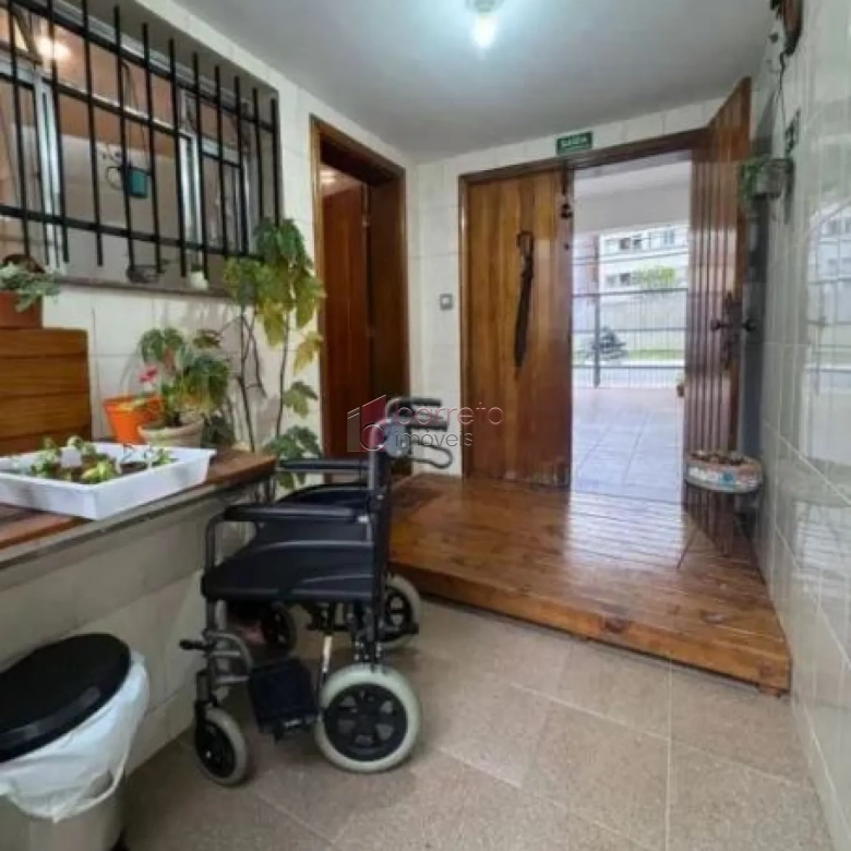 CASA COMERCIAL OU RESIDENCIAL À VENDA NO BAIRRO VIANELO EM JUNDIAÍ/SP