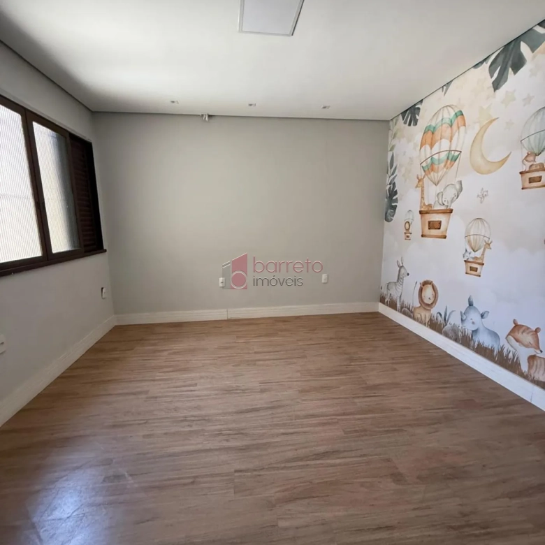 CASA/SALÃO COMERCIAL PARA VENDA NA VILA VIRGINIA (RUA DO RETIRO) EM JUNDIAÍ/SP