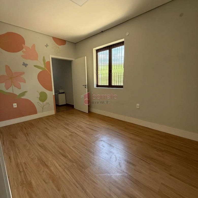 CASA/SALÃO COMERCIAL PARA VENDA NA VILA VIRGINIA (RUA DO RETIRO) EM JUNDIAÍ/SP