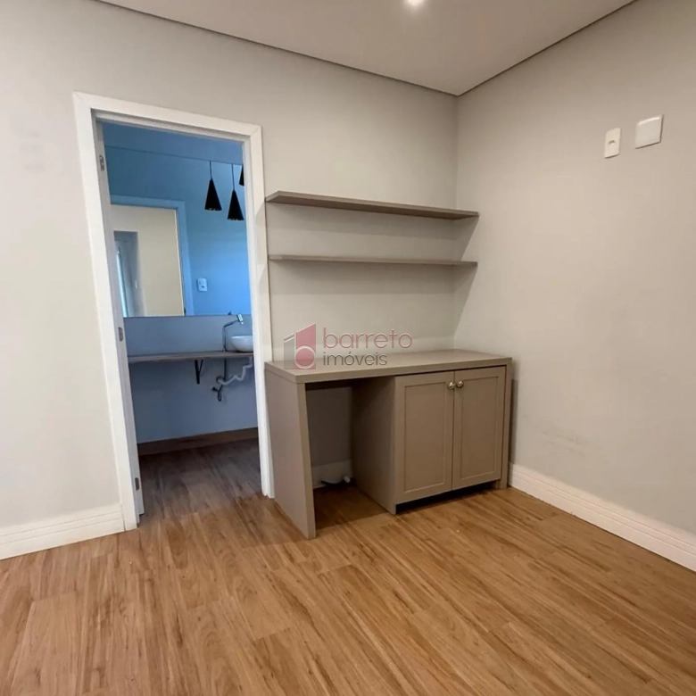CASA/SALÃO COMERCIAL PARA VENDA NA VILA VIRGINIA (RUA DO RETIRO) EM JUNDIAÍ/SP