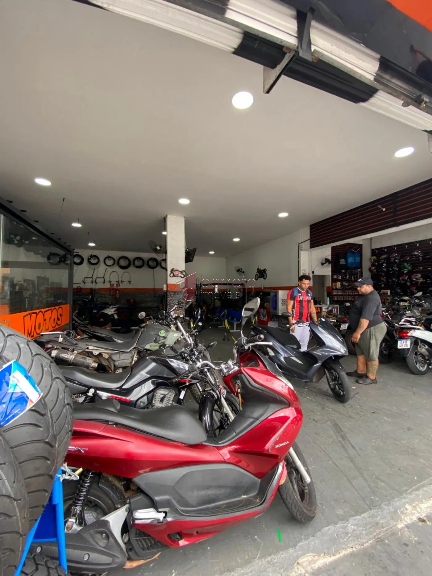 SALÃO COMERCIAL PARA VENDA NA VILA ARENS – JUNDIAÍ/SP