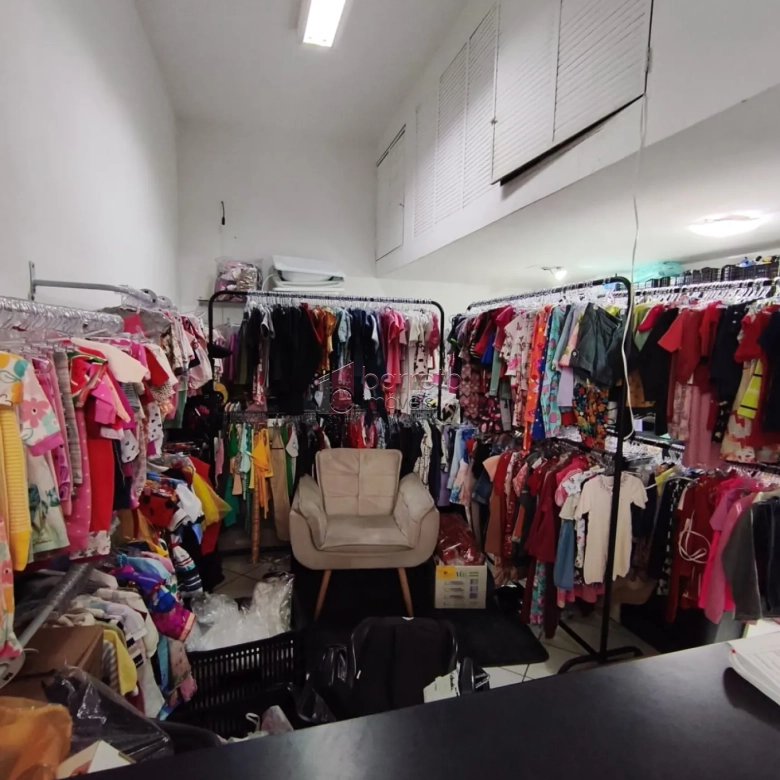 SALÃO COMERCIAL PARA VENDA NA AVENIDA JUNDIAÍ – BAIRRO VIANELO – JUNDIAÍ / SP