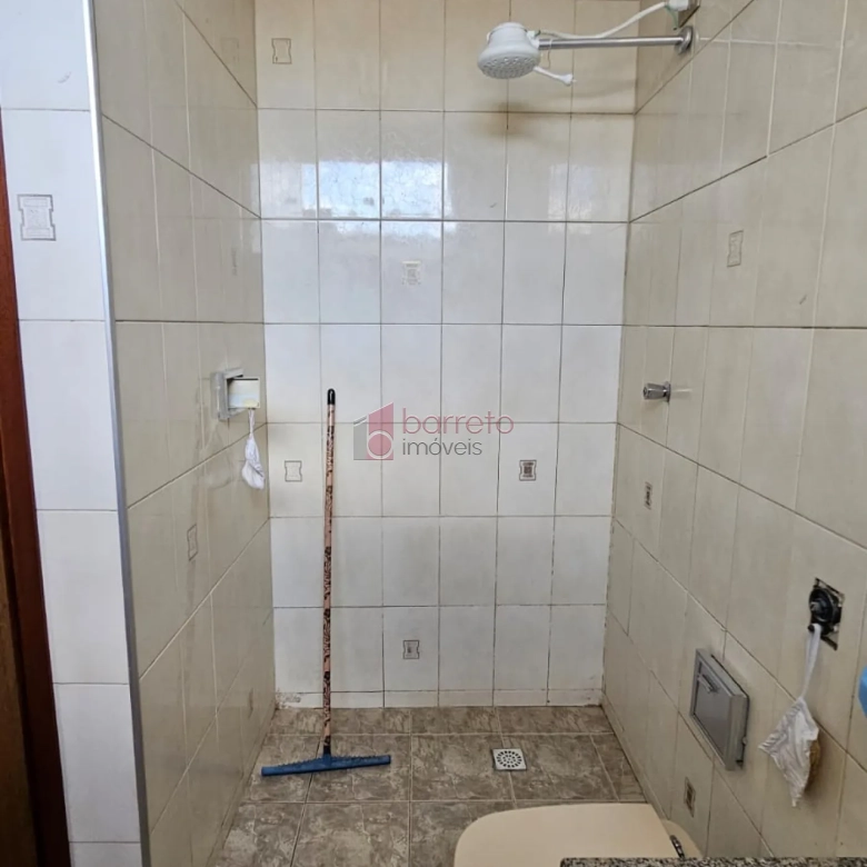 PRÉDIO COMERCIAL COM EDÍCULA NO CENTRO – JUNDIAÍ/SP