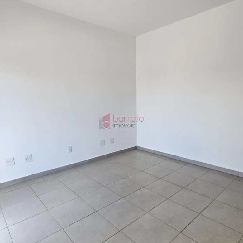 PRÉDIO COMERCIAL COM EDÍCULA NO CENTRO – JUNDIAÍ/SP