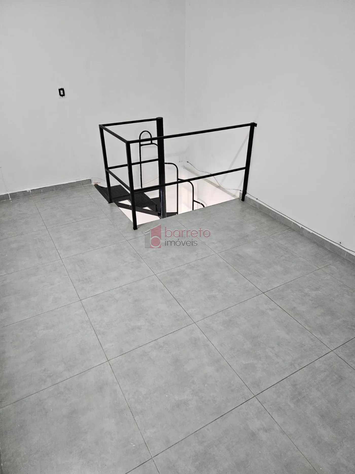 PRÉDIO COMERCIAL À VENDA NO RESIDENCIAL JUNDIAÍ II EM JUNDIAÍ/SP