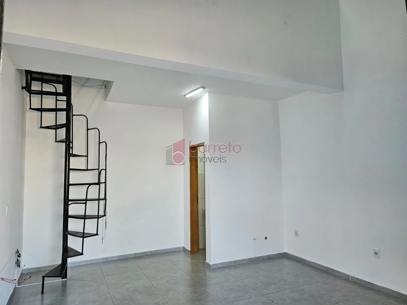 PRÉDIO COMERCIAL À VENDA NO RESIDENCIAL JUNDIAÍ II EM JUNDIAÍ/SP