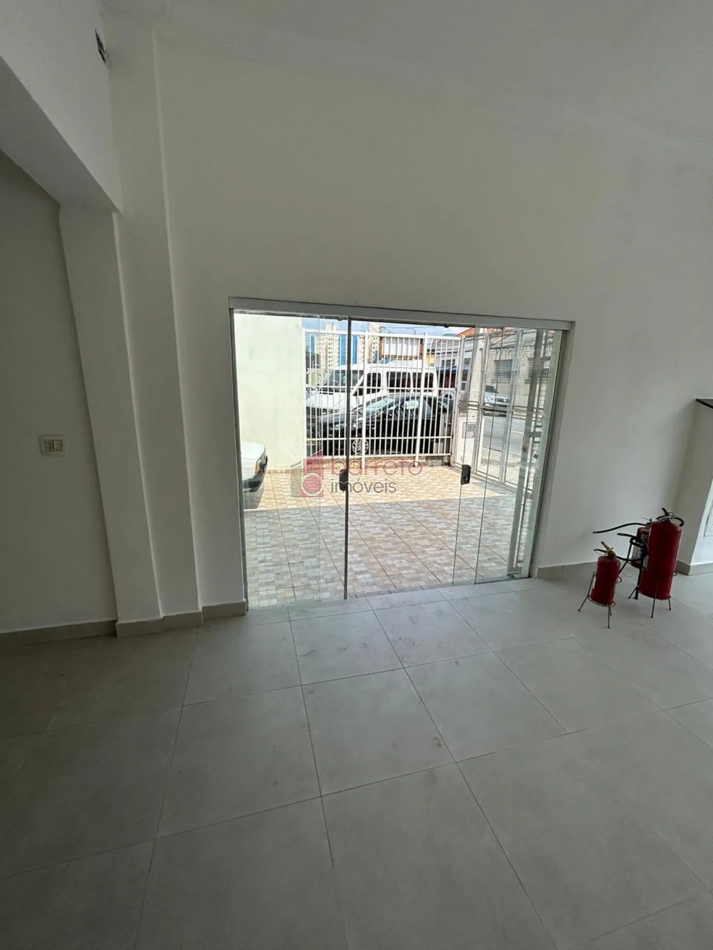 PRÉDIO COMERCIAL PARA VENDA E LOCAÇÃO NO BAIRRO VILA PROGRESSO – JUNDIAÍ/SP