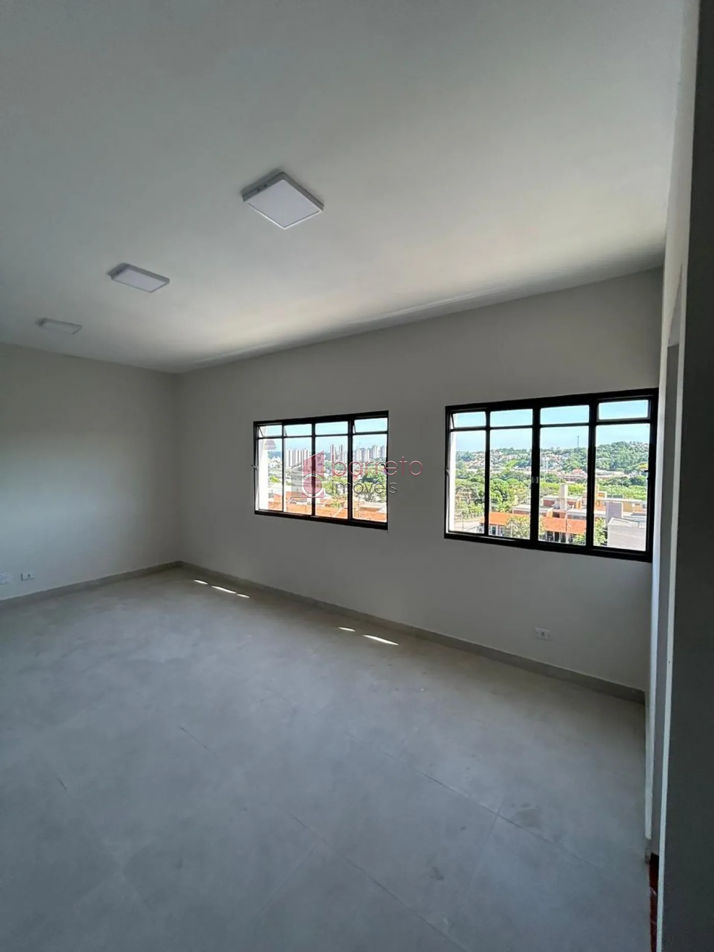 PRÉDIO COMERCIAL PARA VENDA E LOCAÇÃO NO BAIRRO VILA PROGRESSO – JUNDIAÍ/SP