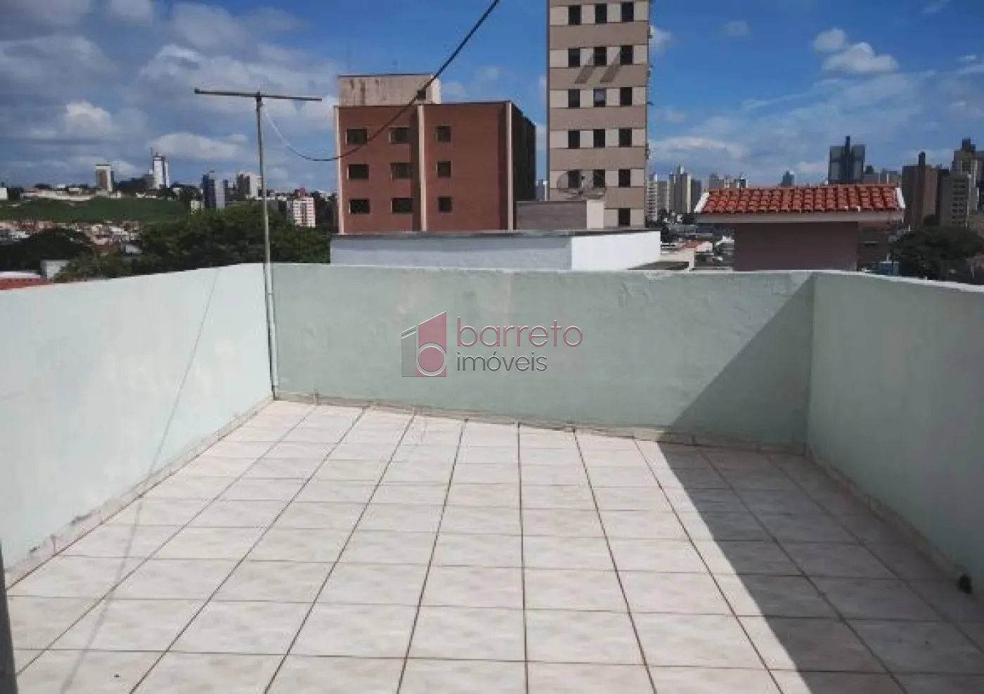 PRÉDIO COMERCIAL PARA VENDA OU LOCAÇÃO NA VILA ARENS EM JUNDIAÍ/SP