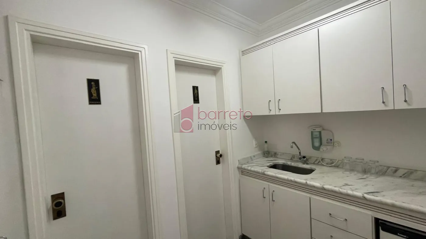 SALA PARA VENDA NO EDIFÍCIO SANTO IVO – JUNDIAÍ/SP