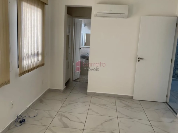 SALA COMERCIAL À VENDA NO EDIFÍCIO JATOBÁ – JUNDIAÍ/SP