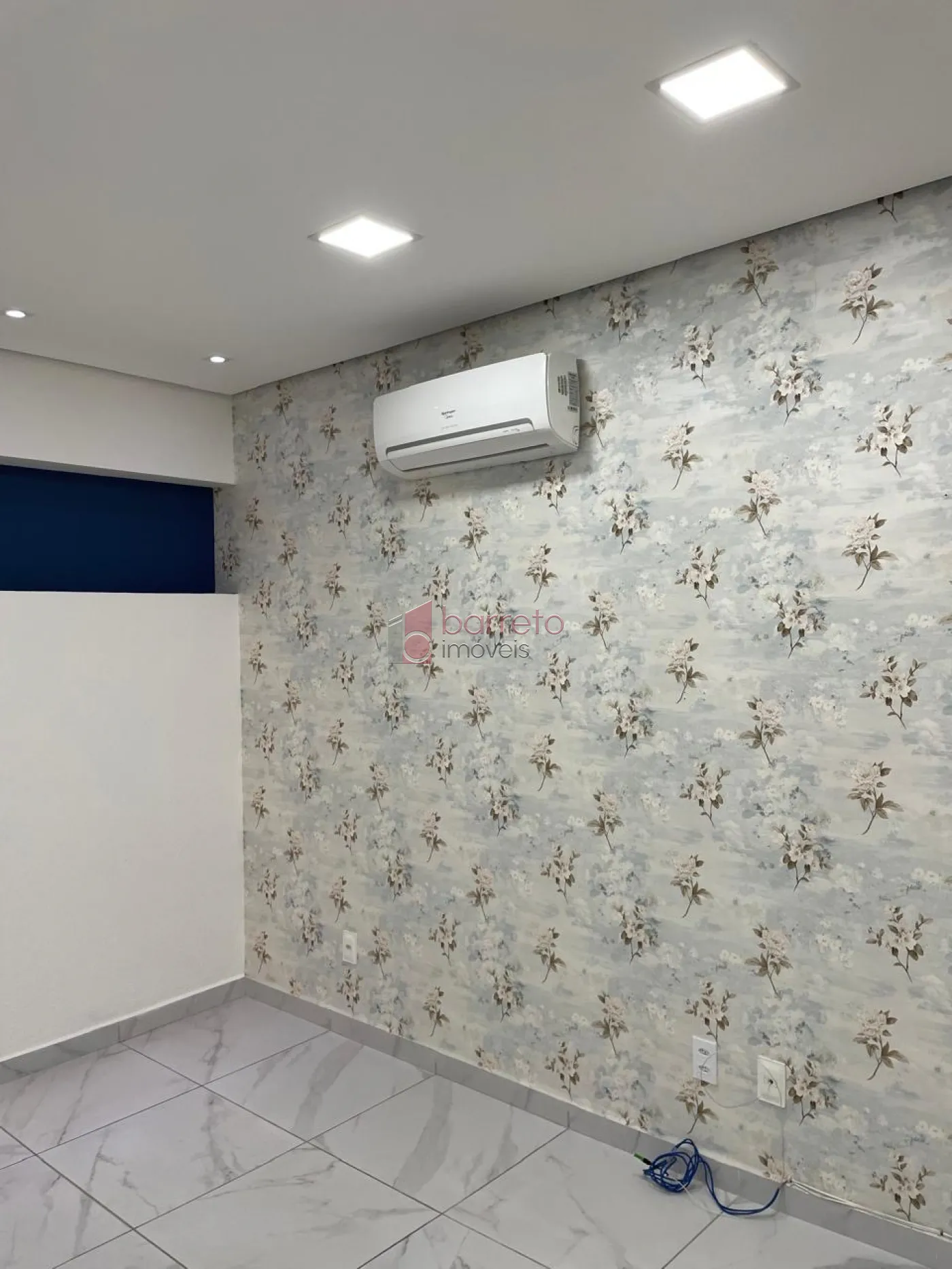 SALA COMERCIAL À VENDA NO EDIFÍCIO JATOBÁ – JUNDIAÍ/SP