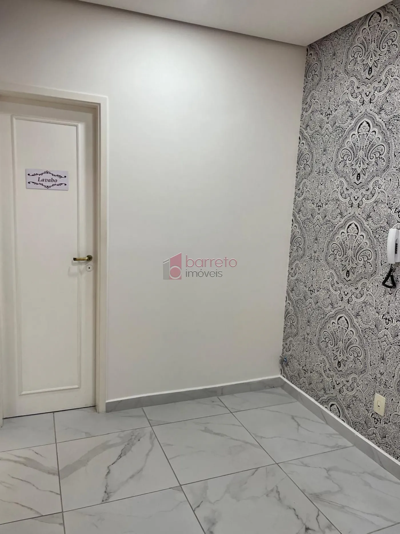 SALA COMERCIAL À VENDA NO EDIFÍCIO JATOBÁ – JUNDIAÍ/SP
