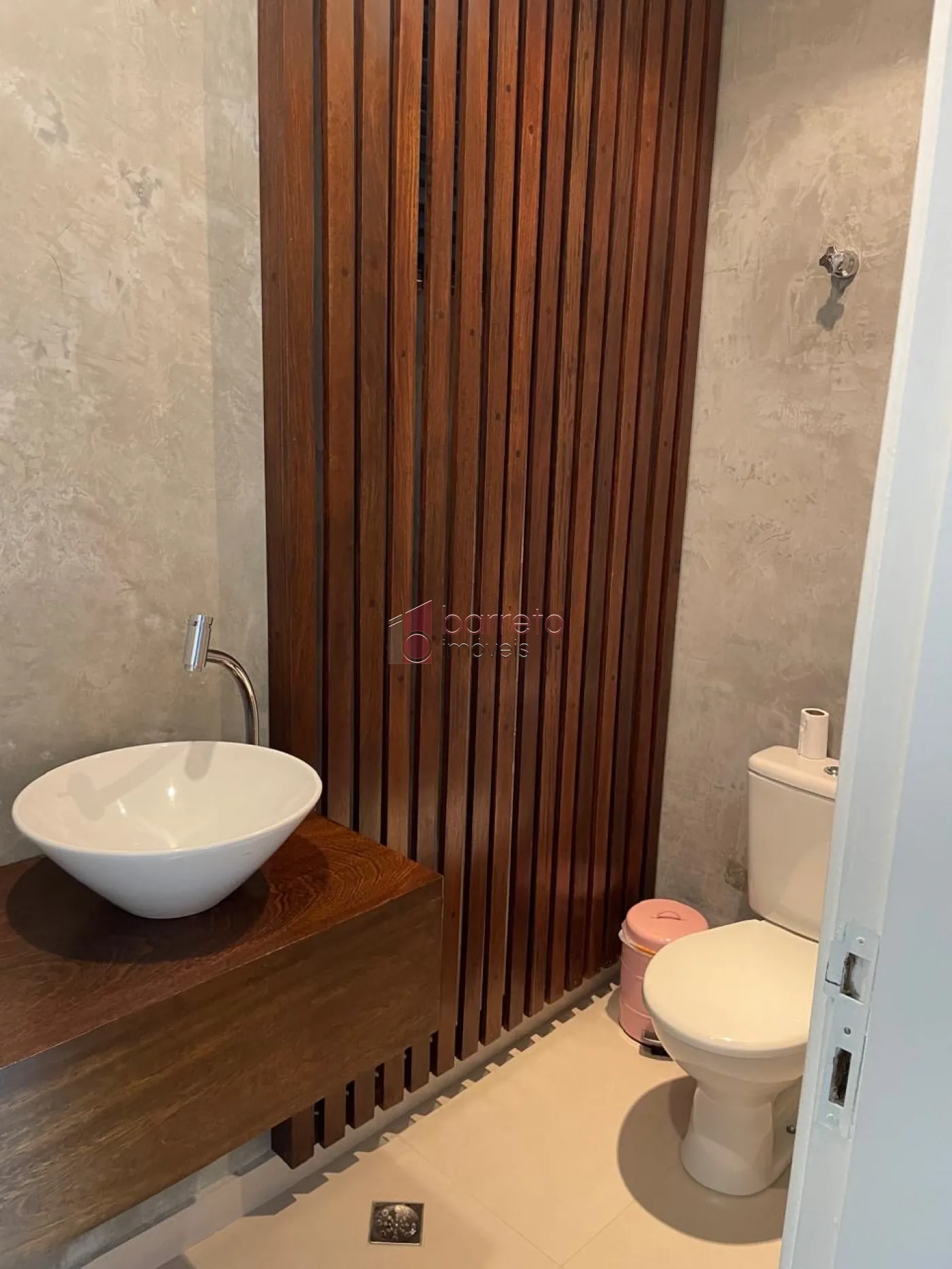 SALA COMERCIAL À VENDA NO EDIFÍCIO JATOBÁ – JUNDIAÍ/SP