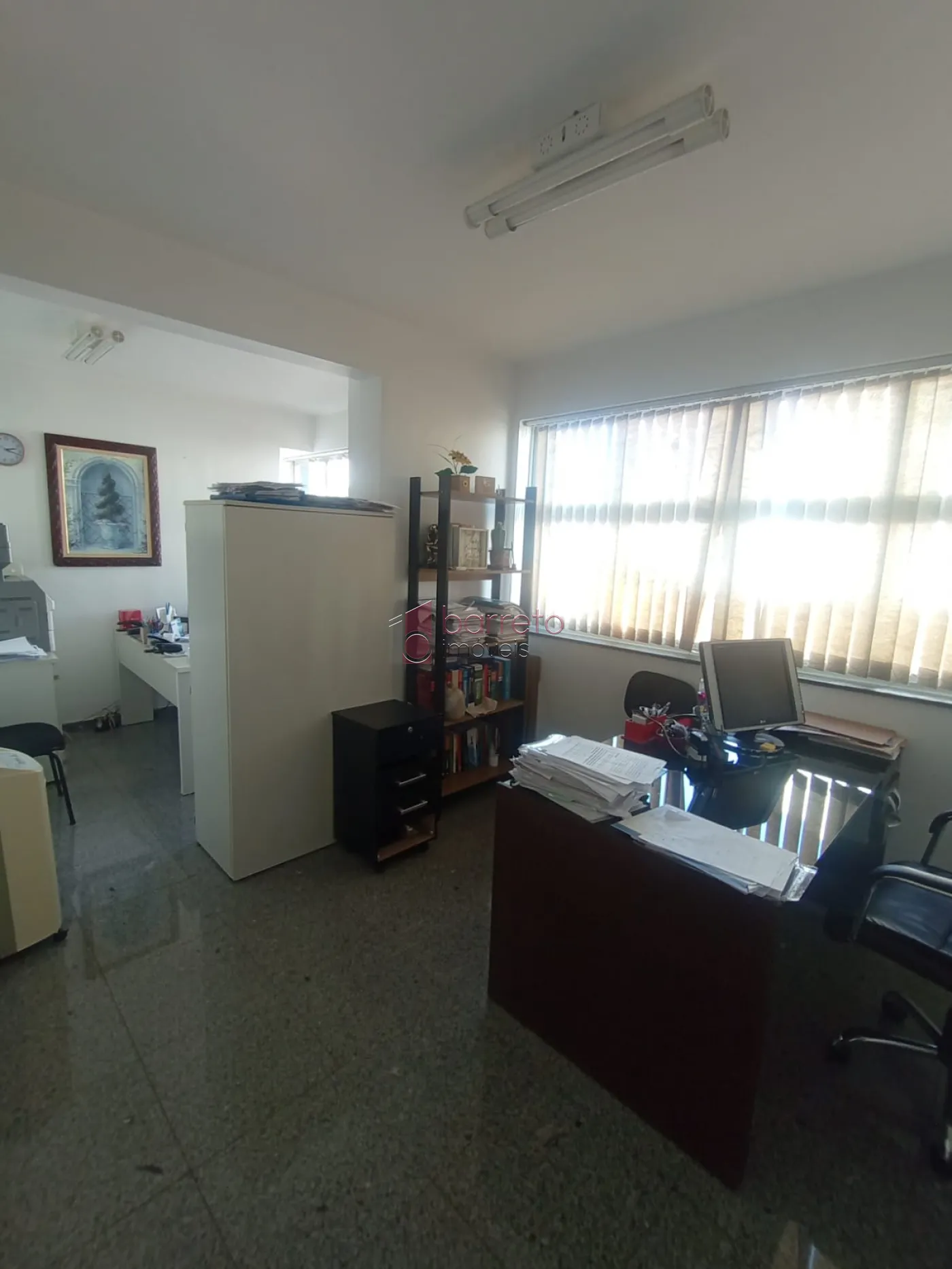 SALA COMERCIAL PARA VENDA NO EDIFÍCIO MARIJU – JUNDIAÍ/SP