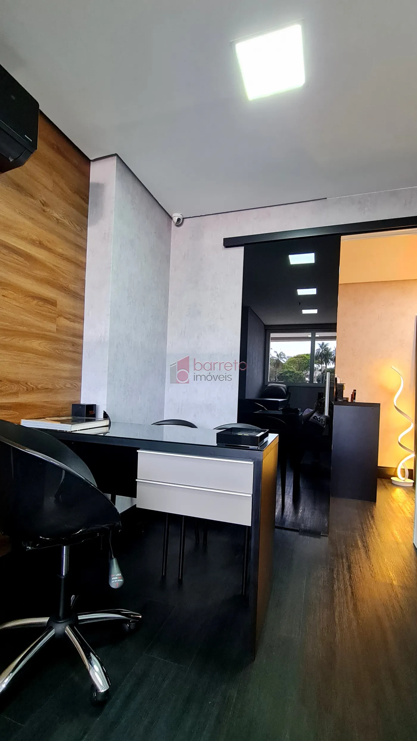 SALA COMERCIAL À VENDA NO THE ONE OFFICE TOWER EM JUNDIAÍ/SP