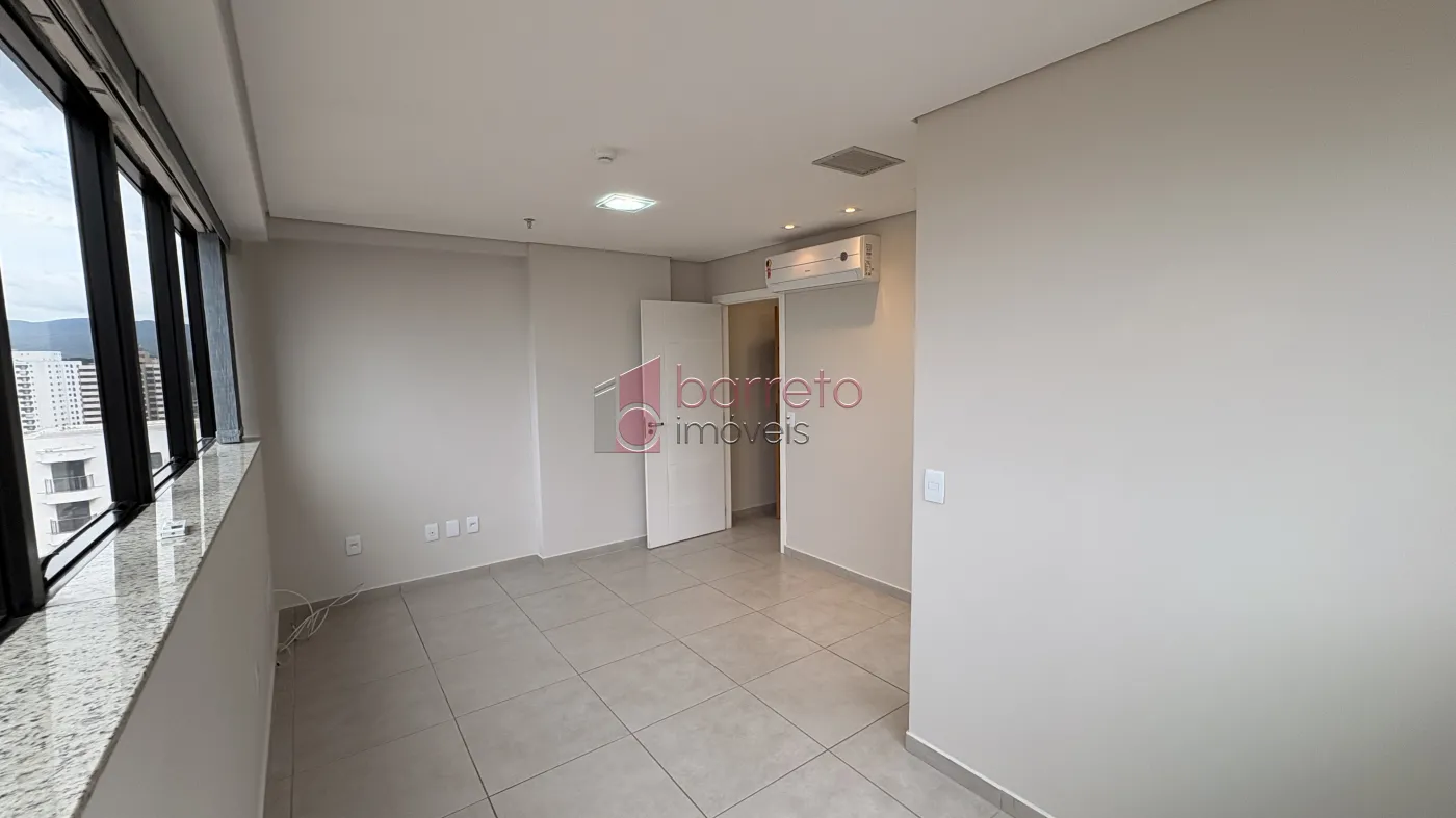 SALA COMERCIAL PARA LOCAÇÃO NO CONDOMÍNIO UFFIZI MEDICAL NA VILA BOAVENTURA – JUNDIAÍ/SP