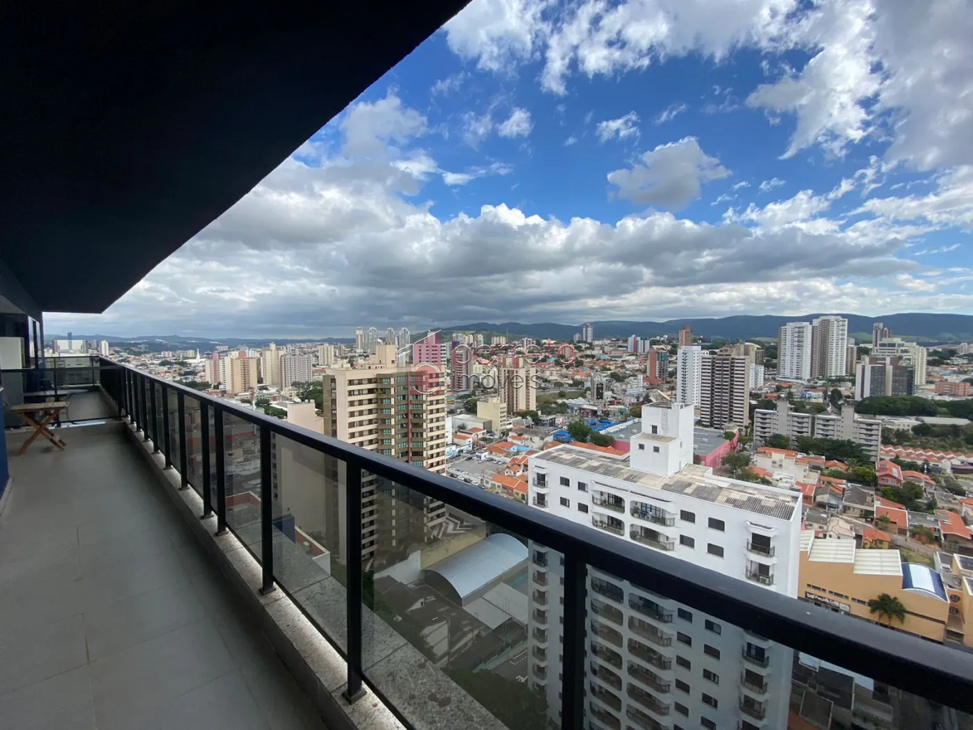 SALA COMERCIAL PARA VENDA NO CONDOMÍNIO UFFIZI – JUNDIAÍ/SP