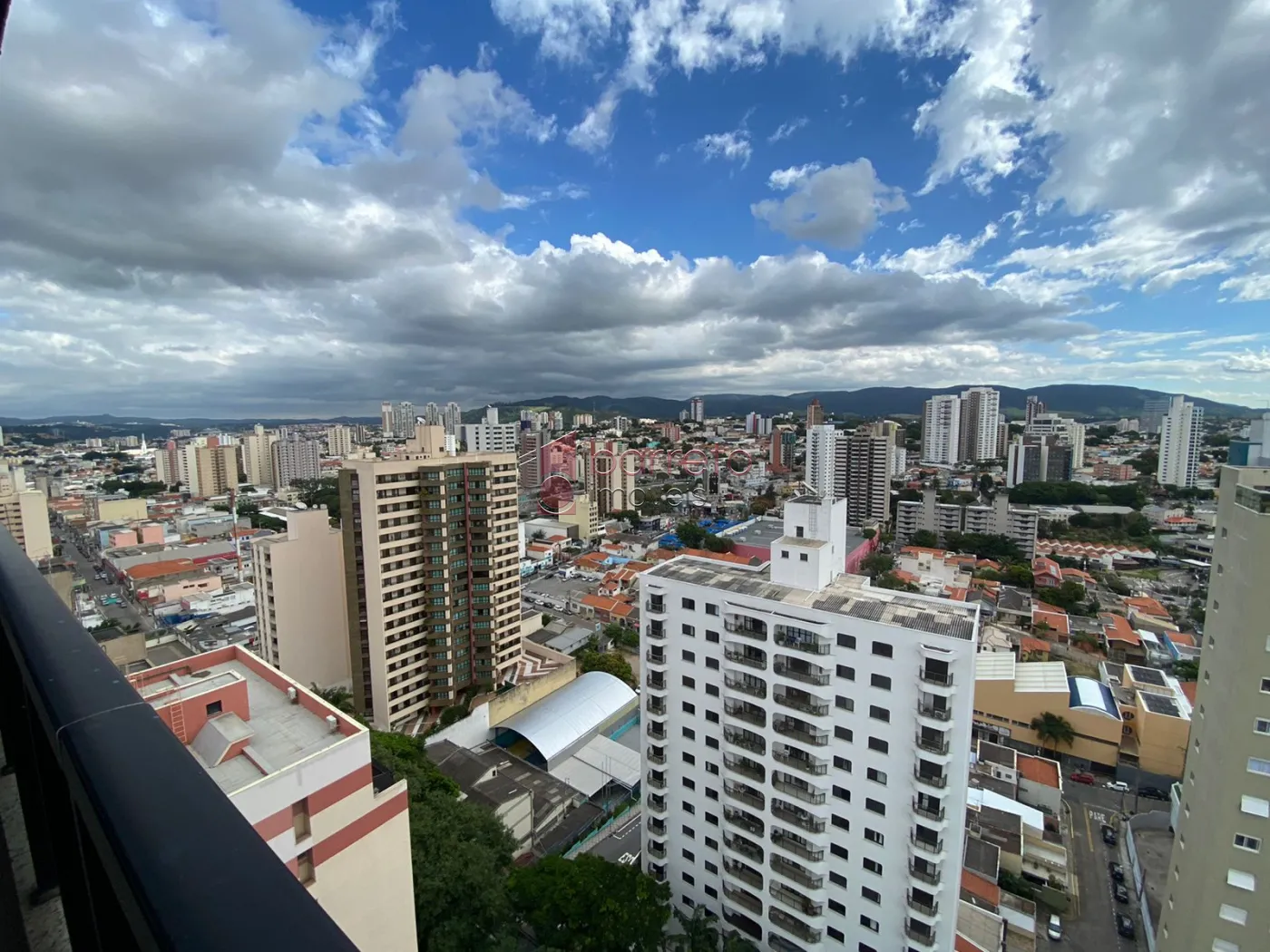 SALA COMERCIAL PARA VENDA NO CONDOMÍNIO UFFIZI – JUNDIAÍ/SP