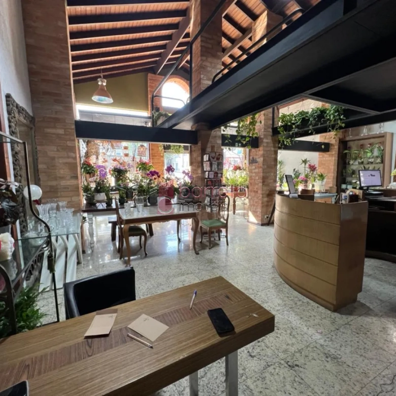 SALÃO COMERCIAL PARA VENDA E LOCAÇÃO NA REGIÃO CENTRAL – JUNDIAÍ/SP