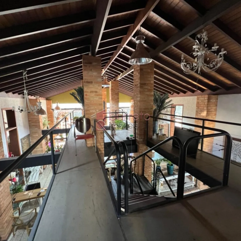 SALÃO COMERCIAL PARA VENDA E LOCAÇÃO NA REGIÃO CENTRAL – JUNDIAÍ/SP