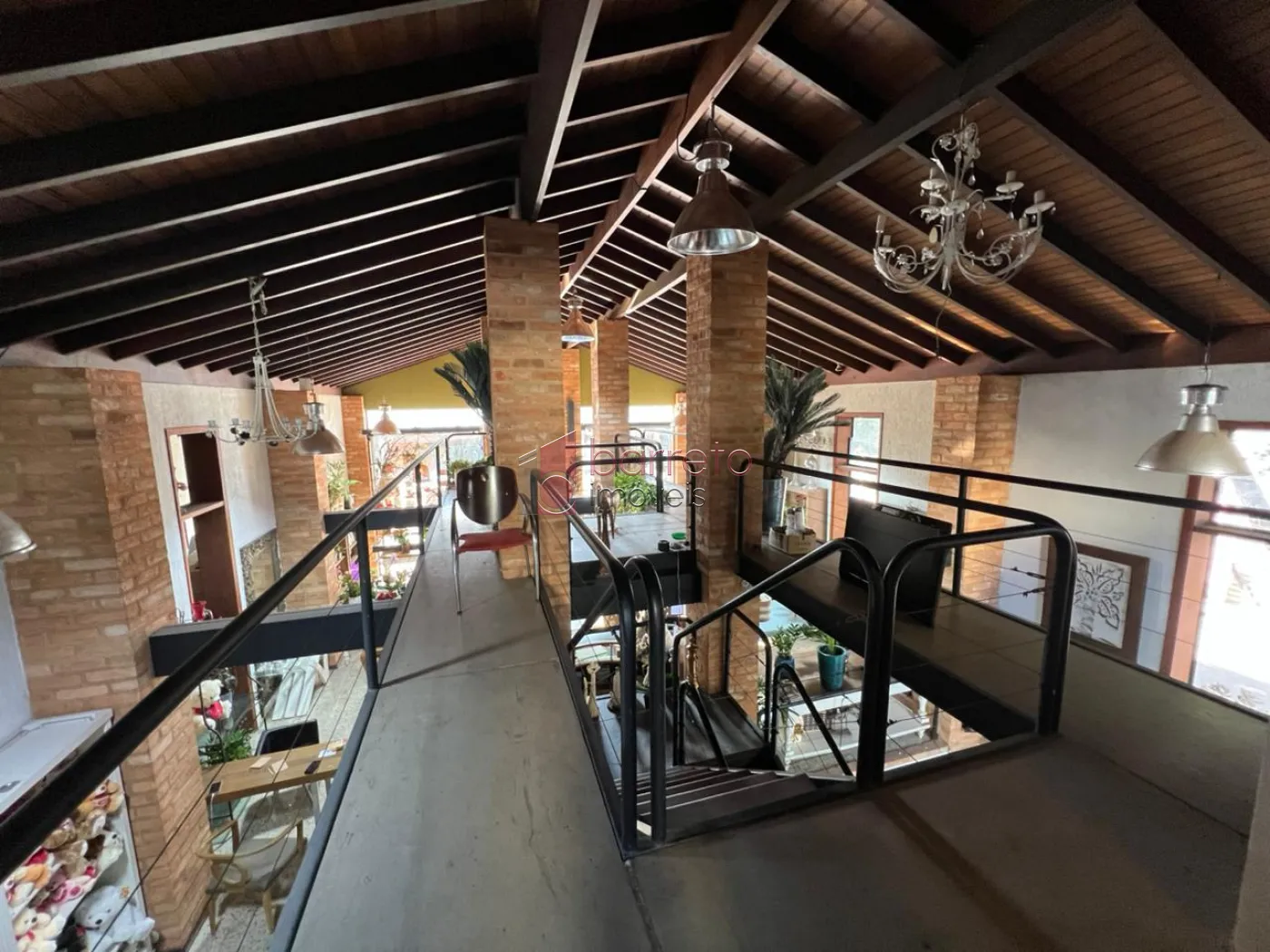 SALÃO COMERCIAL PARA VENDA E LOCAÇÃO NA REGIÃO CENTRAL – JUNDIAÍ/SP