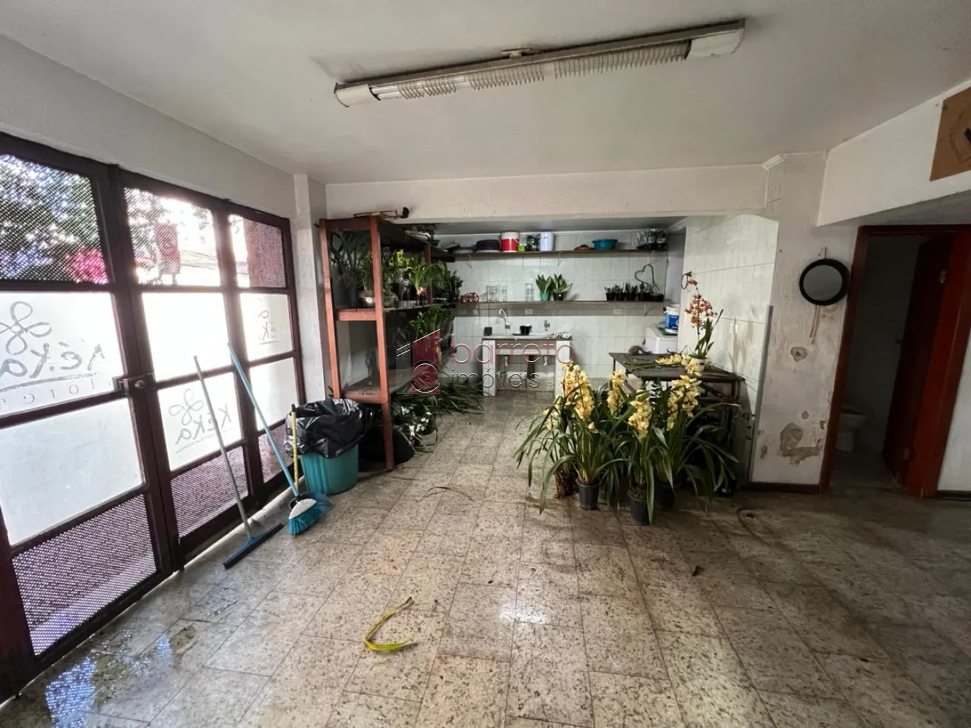 SALÃO COMERCIAL PARA VENDA E LOCAÇÃO NA REGIÃO CENTRAL – JUNDIAÍ/SP