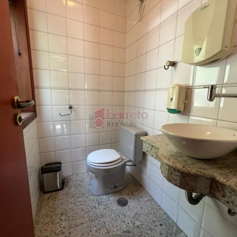 SALÃO COMERCIAL PARA VENDA E LOCAÇÃO NA REGIÃO CENTRAL – JUNDIAÍ/SP