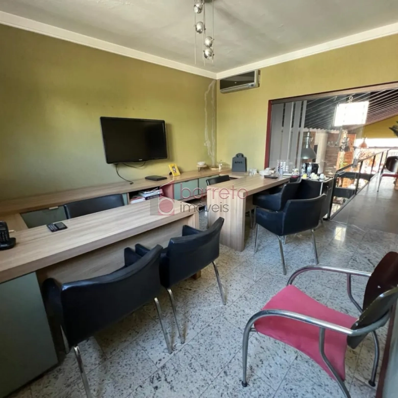 SALÃO COMERCIAL PARA VENDA E LOCAÇÃO NA REGIÃO CENTRAL – JUNDIAÍ/SP