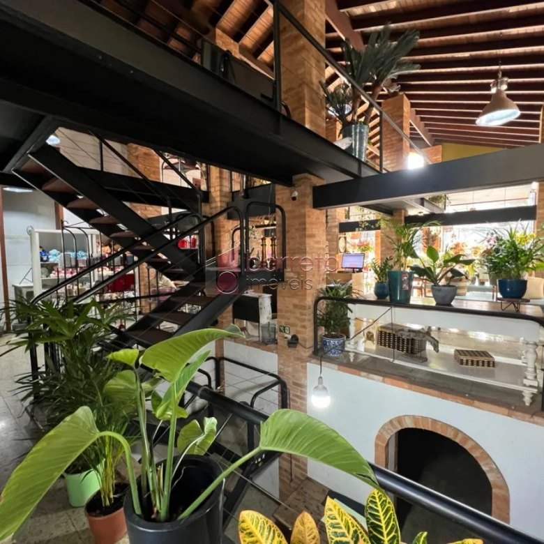 SALÃO COMERCIAL PARA VENDA E LOCAÇÃO NA REGIÃO CENTRAL – JUNDIAÍ/SP