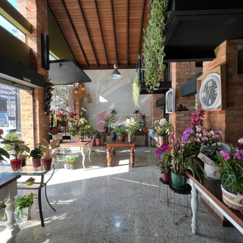 SALÃO COMERCIAL PARA VENDA E LOCAÇÃO NA REGIÃO CENTRAL – JUNDIAÍ/SP