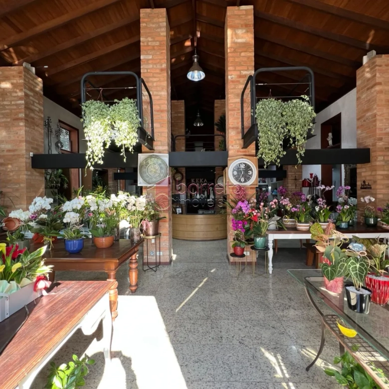 SALÃO COMERCIAL PARA VENDA E LOCAÇÃO NA REGIÃO CENTRAL – JUNDIAÍ/SP