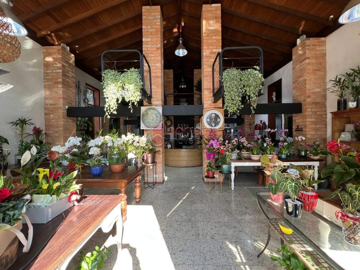 SALÃO COMERCIAL PARA VENDA E LOCAÇÃO NA REGIÃO CENTRAL – JUNDIAÍ/SP