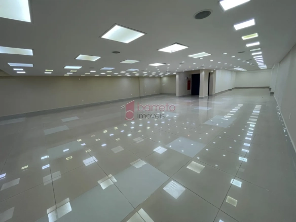 SALÃO COMERCIAL PARA VENDA E LOCAÇÃO NA REGIÃO CENTRAL – JUNDIAÍ/SP