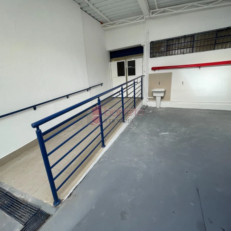 SALÃO COMERCIAL PARA VENDA E LOCAÇÃO NA REGIÃO CENTRAL – JUNDIAÍ/SP