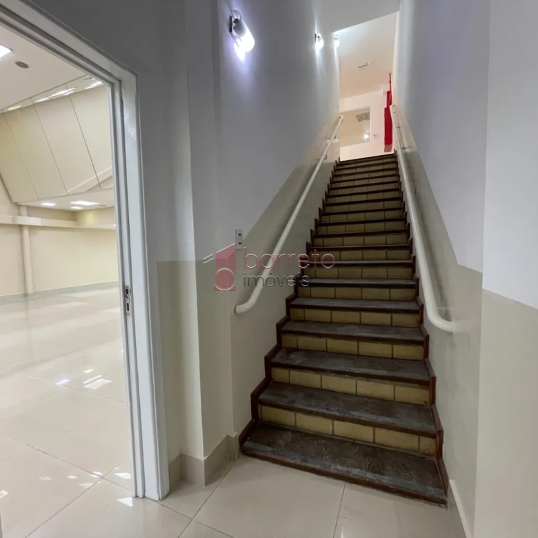 SALÃO COMERCIAL PARA VENDA E LOCAÇÃO NA REGIÃO CENTRAL – JUNDIAÍ/SP