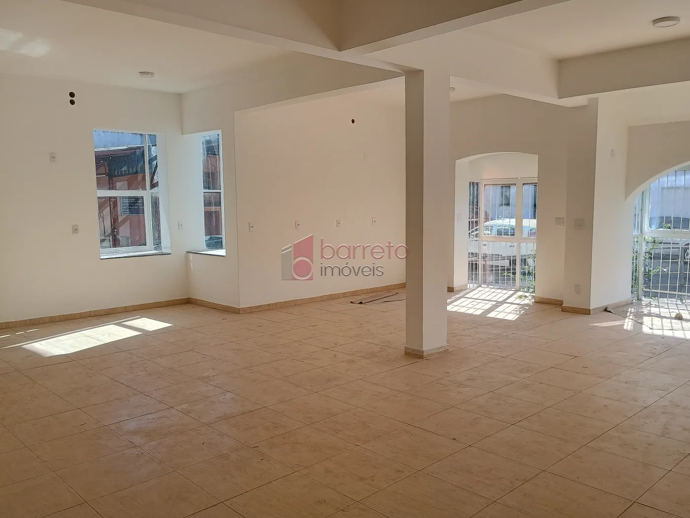 Salão comercial para Venda e Locação no centro de Jundiaí.
