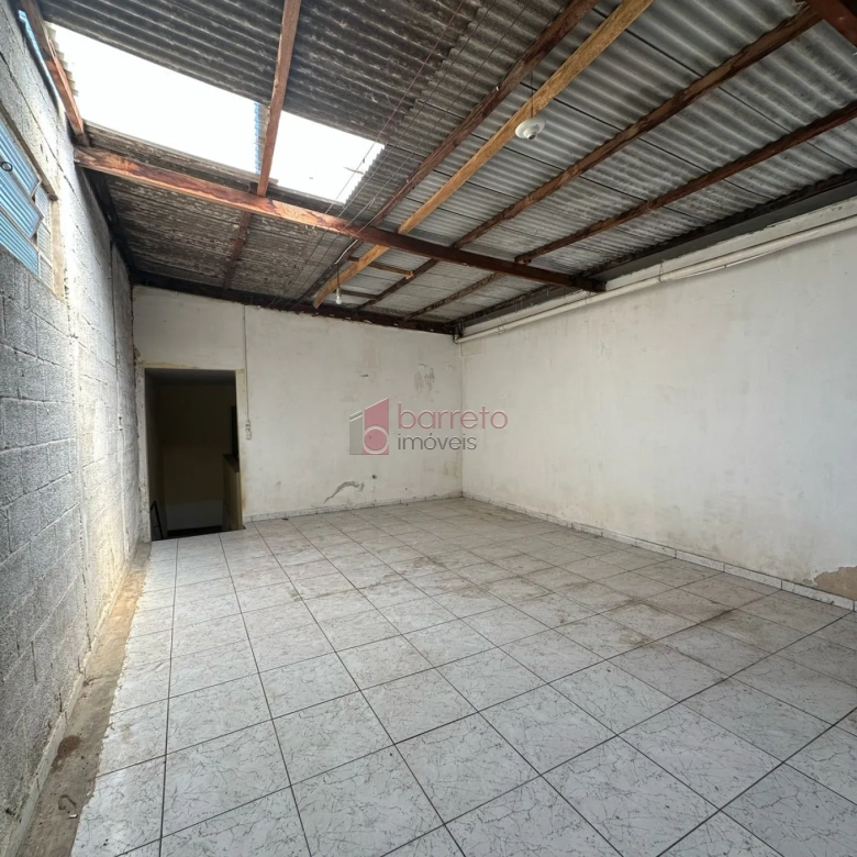 SALÃO COMERCIAL À VENDA OU LOCAÇÃO  NO BAIRRO DOS FERNANDES JUNDIAÍ