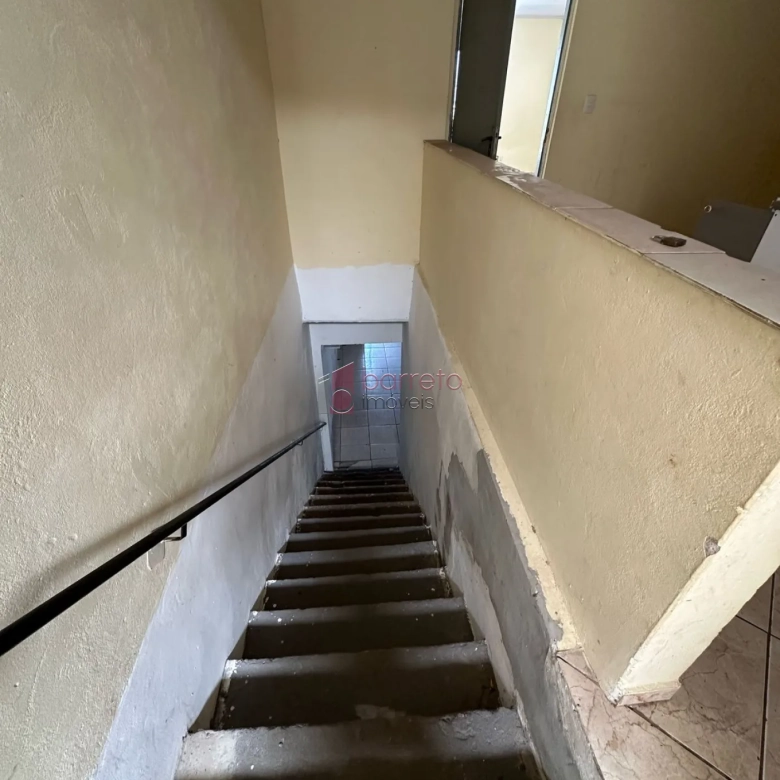SALÃO COMERCIAL À VENDA OU LOCAÇÃO  NO BAIRRO DOS FERNANDES JUNDIAÍ