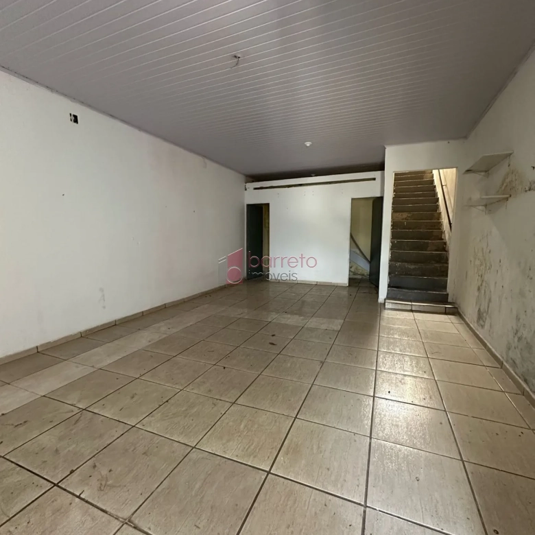 SALÃO COMERCIAL À VENDA OU LOCAÇÃO NO BAIRRO DOS FERNANDES JUNDIAÍ