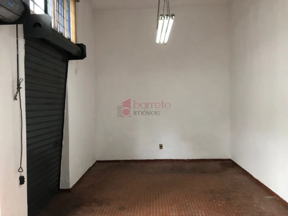 SALÃO COMERCIAL À VENDA COM CASA NOS FUNDOS NA VILA JOANA – JUNDIAÍ/SP