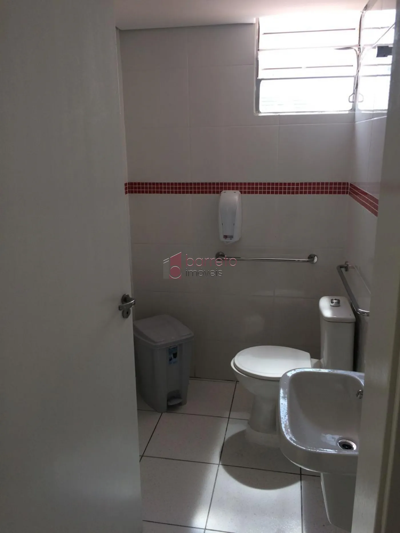 IMÓVEL COMERCIAL À VENDA NA RUA BOM JESUS DE PIRAPORA – VILA RAMI – JUNDIAÍ/SP