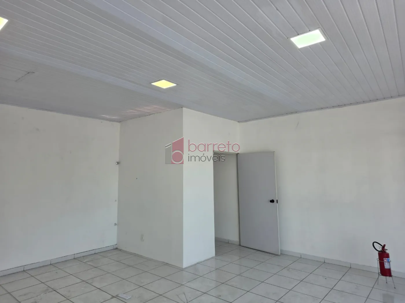 SALÃO COMERCIAL PARA LOCAÇÃO NA VIANELO – JUNDIAÍ/SP