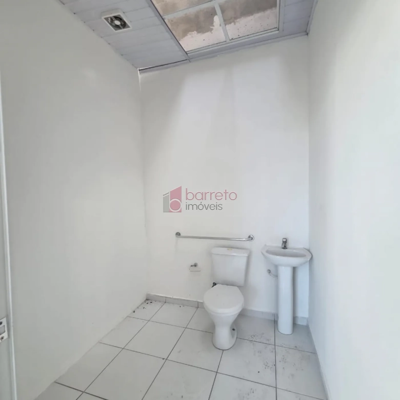 SALÃO COMERCIAL PARA LOCAÇÃO NA VIANELO – JUNDIAÍ/SP